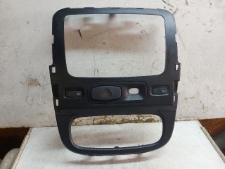 bontott DACIA DUSTER Rádió / CD Keret