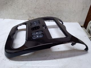 bontott DACIA DUSTER Rádió / CD Keret