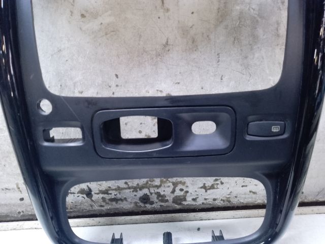 bontott DACIA DUSTER Rádió / CD Keret