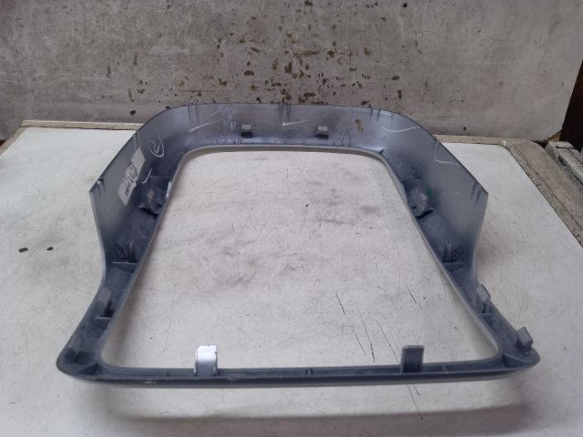 bontott DACIA DUSTER Rádió / CD Keret