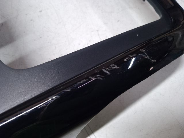 bontott DACIA DUSTER Rádió / CD Keret