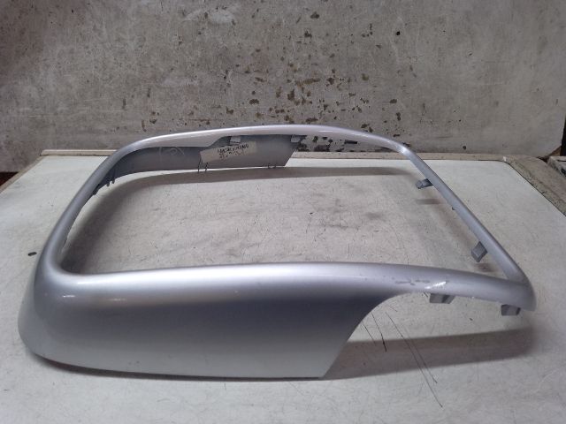 bontott DACIA DUSTER Rádió / CD Keret