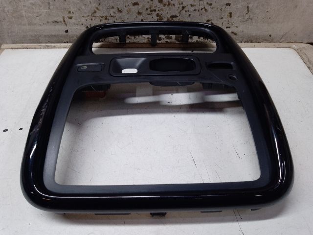 bontott DACIA DUSTER Rádió / CD Keret