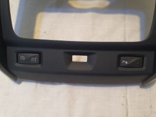 bontott DACIA DUSTER Rádió / CD Keret