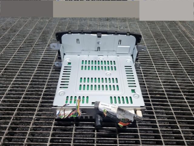 bontott DACIA DUSTER Rádió / CD