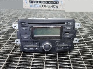 bontott DACIA DUSTER Rádió / CD
