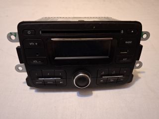 bontott DACIA DUSTER Rádió / CD