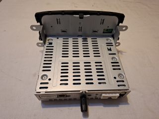 bontott DACIA DUSTER Rádió / CD