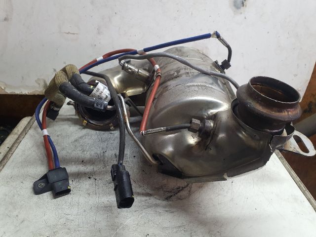 bontott DACIA DUSTER Részecskeszűrő