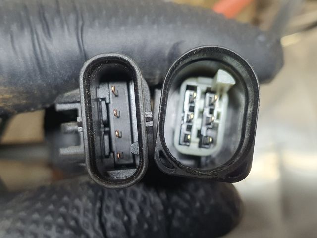 bontott DACIA DUSTER Részecskeszűrő