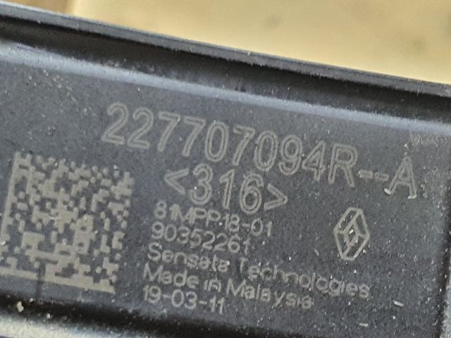 bontott DACIA DUSTER Részecskeszűrő