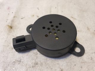 bontott DACIA DUSTER Riasztó Hangszóró