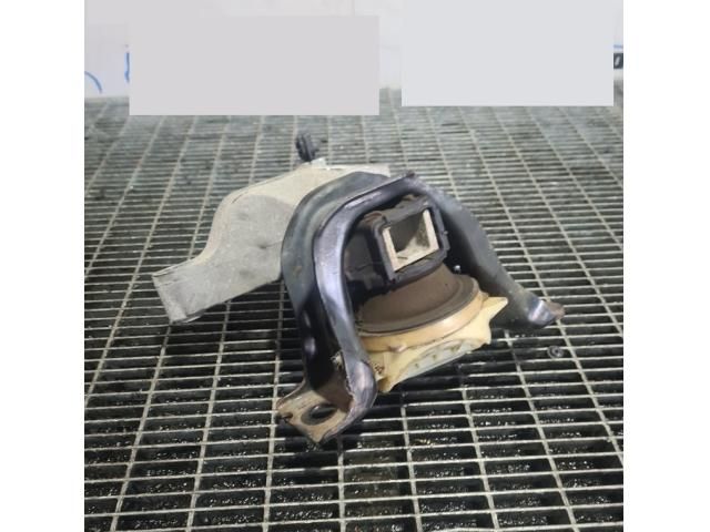 bontott DACIA DUSTER Tartó Bak