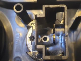 bontott DACIA DUSTER Terepváltó Kapcsoló Kar / Gomb