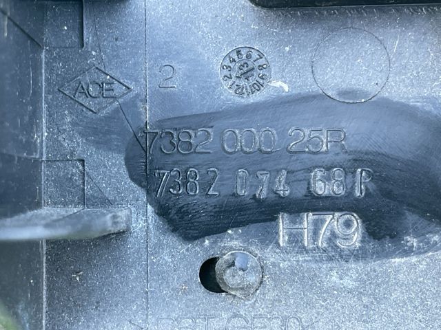 bontott DACIA DUSTER Tetősín Pár