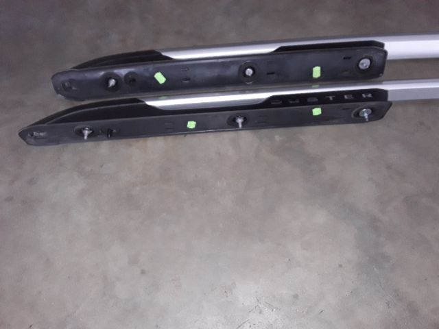 bontott DACIA DUSTER Tetősín Pár