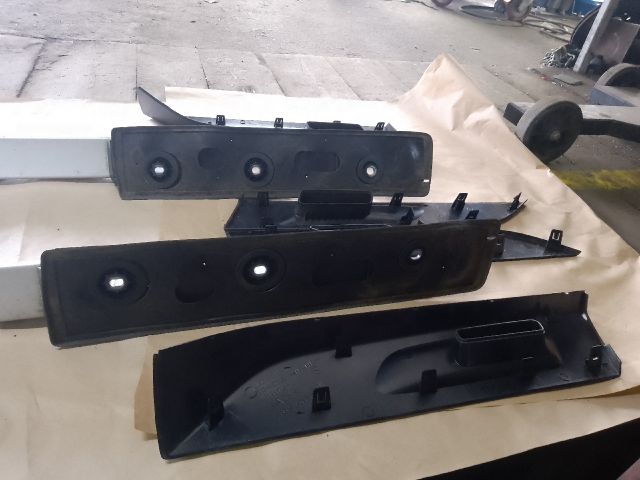 bontott DACIA DUSTER Tetősín Pár