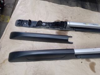 bontott DACIA DUSTER Tetősín Pár