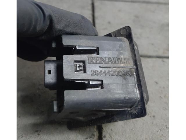 bontott DACIA DUSTER Tolatókamera