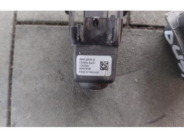 bontott DACIA DUSTER Tolatókamera