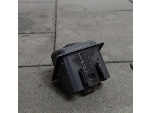 bontott DACIA DUSTER Tolatókamera