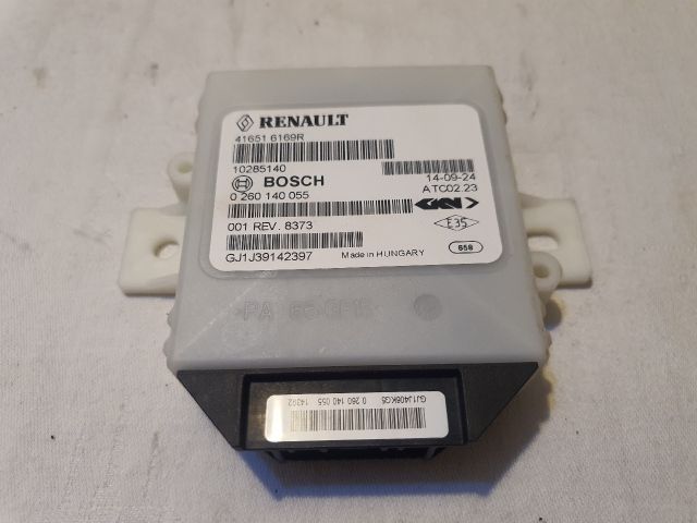 bontott DACIA DUSTER Tolatóradar Elektronika