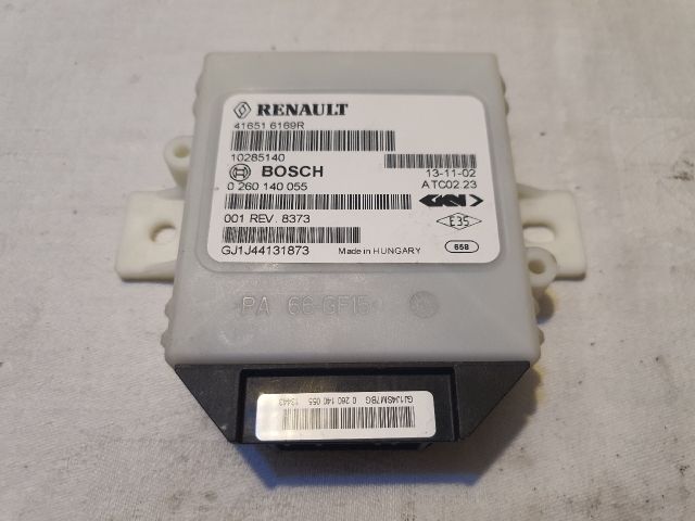 bontott DACIA DUSTER Tolatóradar Elektronika