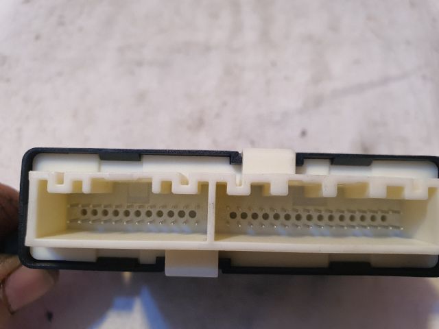 bontott DACIA DUSTER Tolatóradar Elektronika