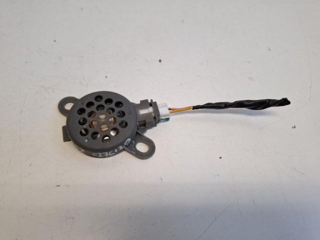 bontott DACIA DUSTER Tolatóradar Hangszóró