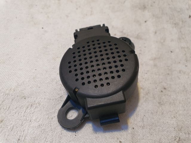 bontott DACIA DUSTER Tolatóradar Hangszóró