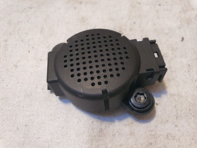 bontott DACIA DUSTER Tolatóradar Hangszóró