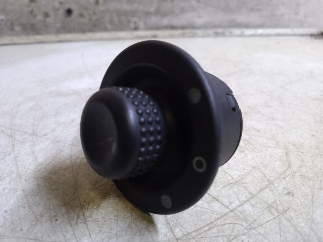 bontott DACIA DUSTER Tükör Kapcsoló