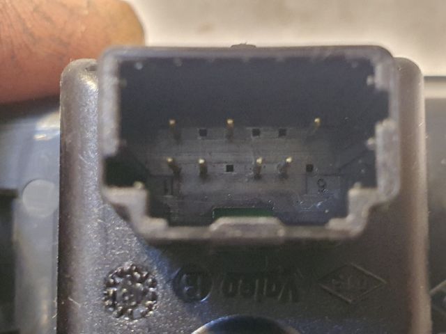 bontott DACIA DUSTER Tükör Kapcsoló