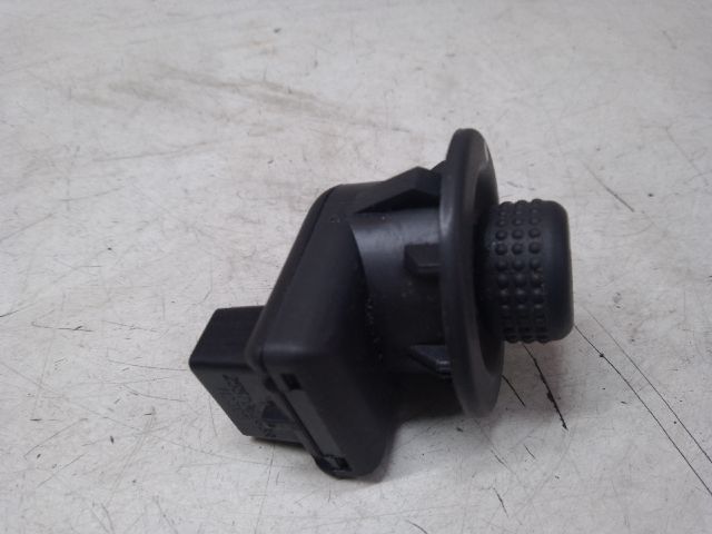 bontott DACIA DUSTER Tükör Kapcsoló