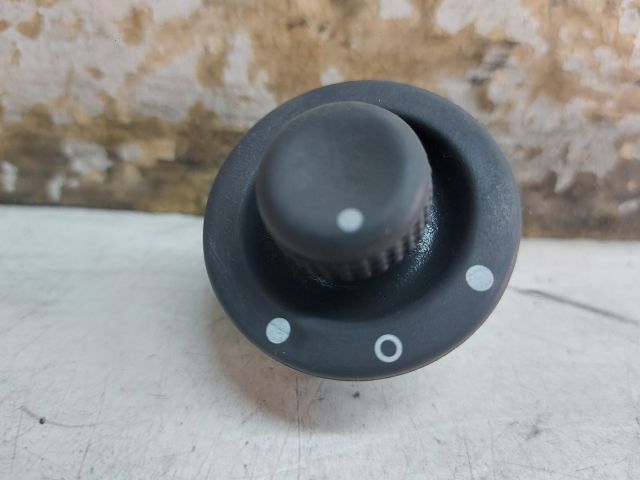 bontott DACIA DUSTER Tükör Kapcsoló