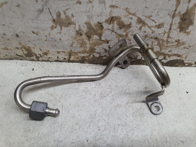 bontott DACIA DUSTER Üzemanyagcső