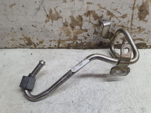 bontott DACIA DUSTER Üzemanyagcső