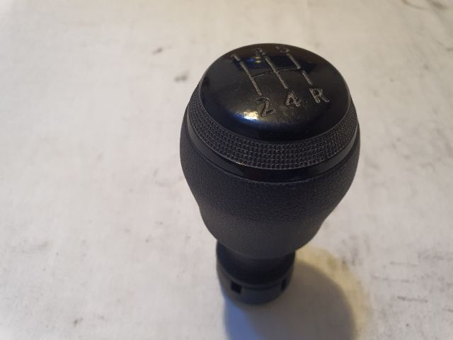 bontott DACIA DUSTER Váltógomb