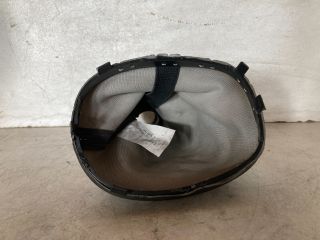 bontott DACIA DUSTER Váltószoknya