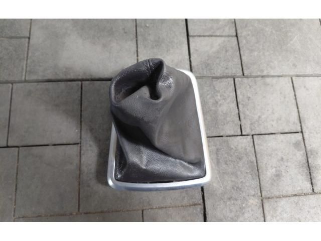 bontott DACIA DUSTER Váltószoknya