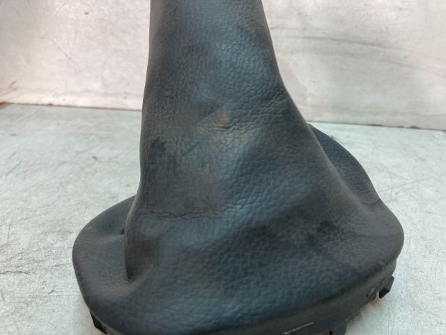 bontott DACIA DUSTER Váltószoknya