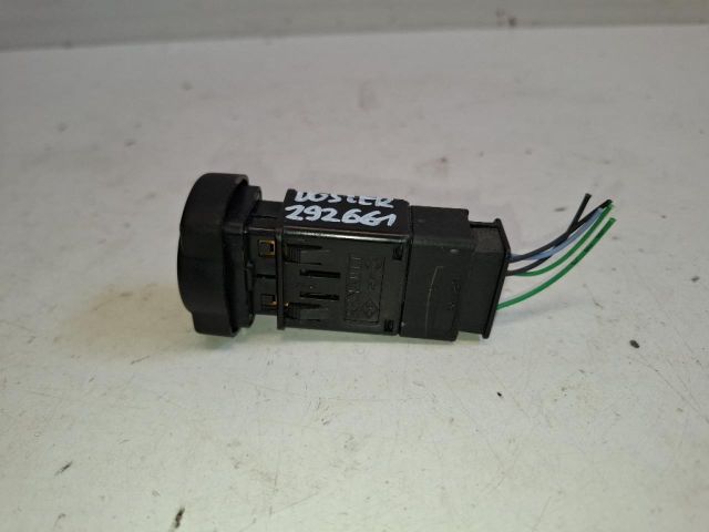 bontott DACIA DUSTER Vészvillogó Kapcsoló