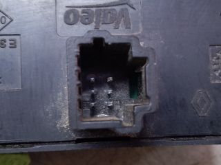 bontott DACIA DUSTER Vészvillogó Kapcsoló