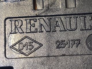 bontott DACIA DUSTER Vészvillogó Kapcsoló