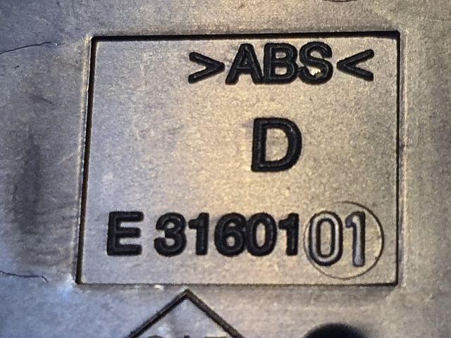 bontott DACIA DUSTER Vészvillogó Kapcsoló