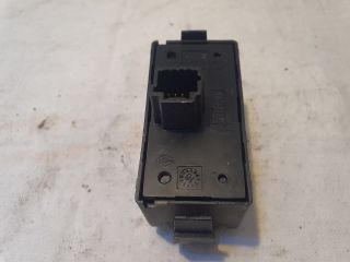 bontott DACIA DUSTER Vészvillogó Kapcsoló