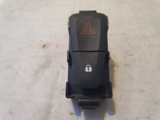 bontott DACIA DUSTER Vészvillogó Kapcsoló