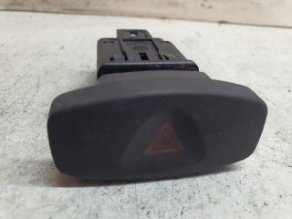 bontott DACIA DUSTER Vészvillogó Kapcsoló