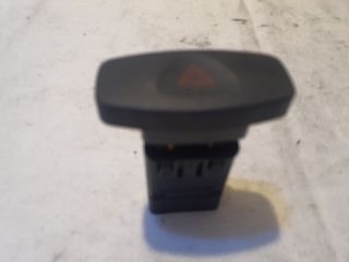 bontott DACIA DUSTER Vészvillogó Kapcsoló