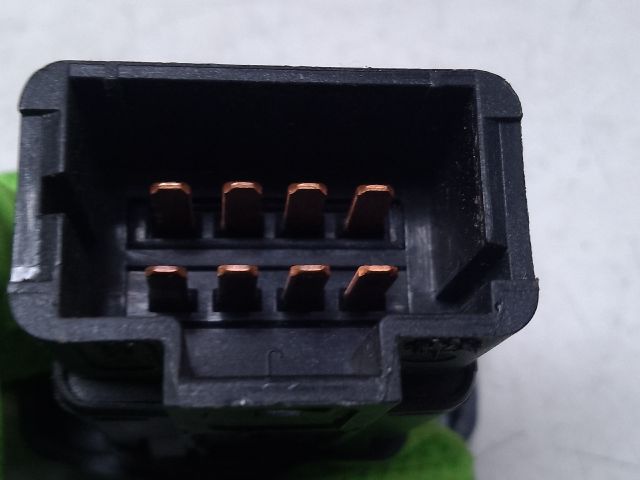 bontott DACIA DUSTER Vészvillogó Kapcsoló